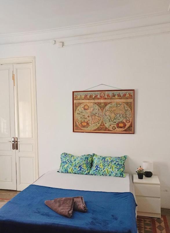Bed and Breakfast Banys Nous R2 Barcelona Zewnętrze zdjęcie